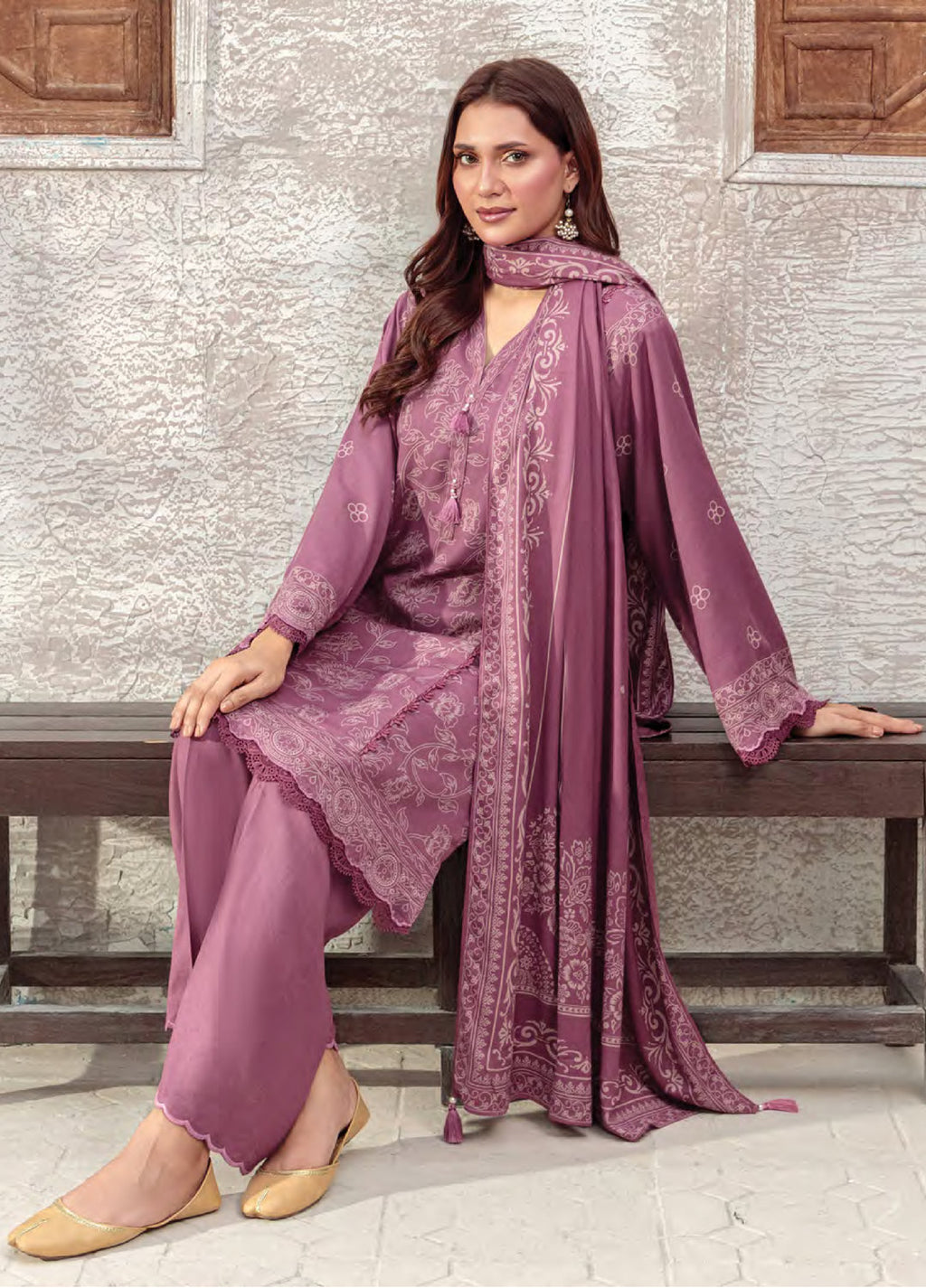 Lakhany Printed Pashmina Suits Stitched 3 Piece LSM25LP LG-RK-0091-C - Winter Collection