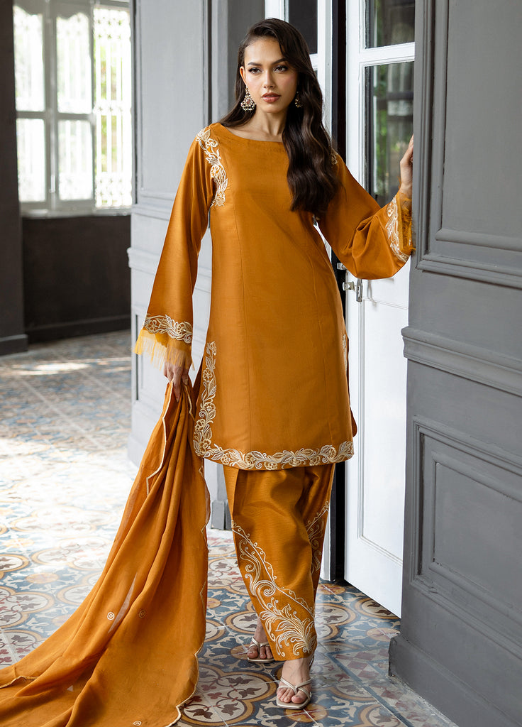 Elara by Mavie Women Pret Luxurious Silk Amber