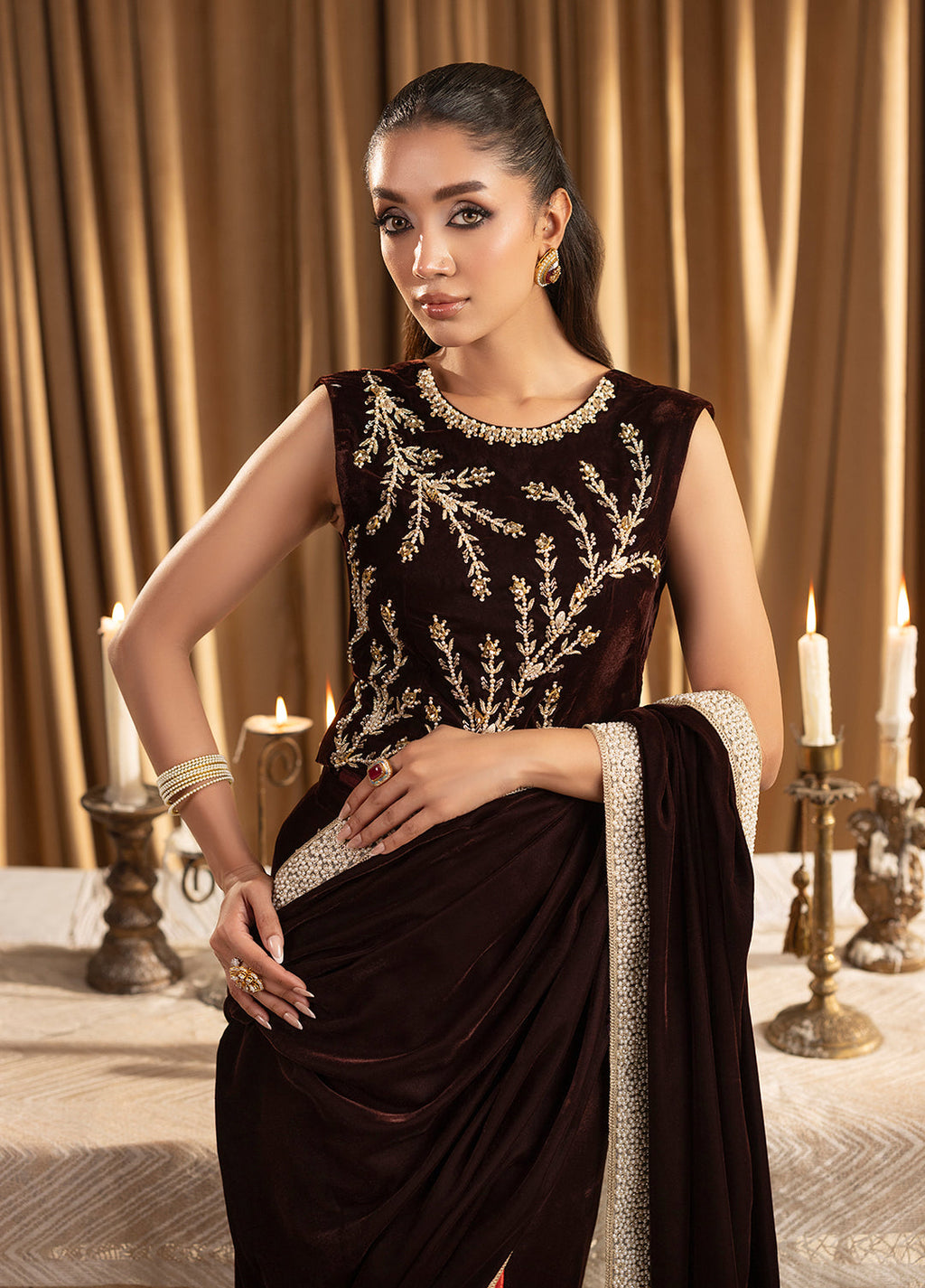 Noir by Mavie Pret Luxury Velvet Majeste