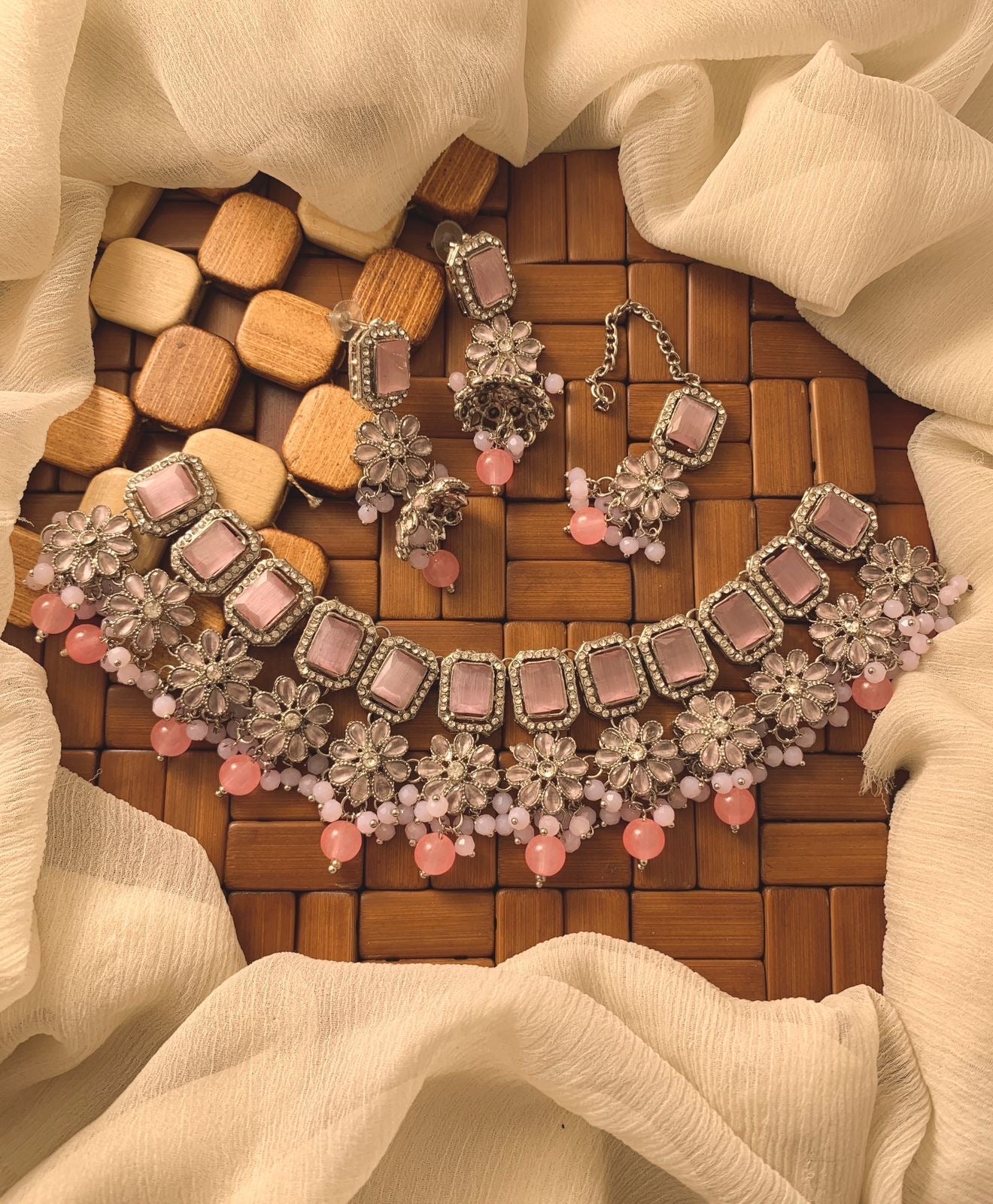 Zircon Necklace Set with Bindiya/Tikka