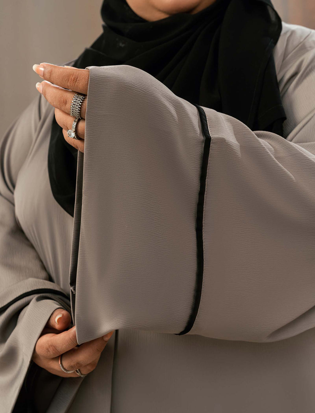 MIST ABAYA- GREY