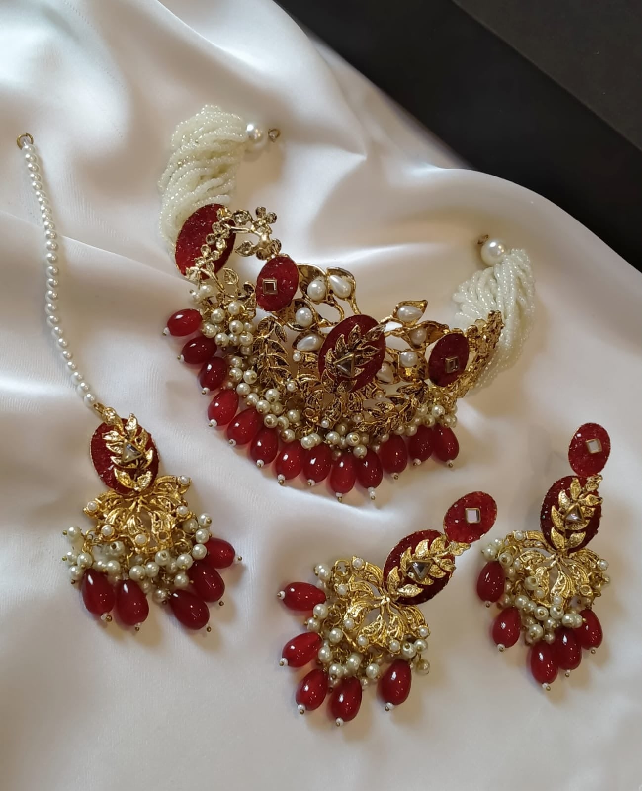 Handmade Choker Set – Necklace + Earrings + Maang Tikka