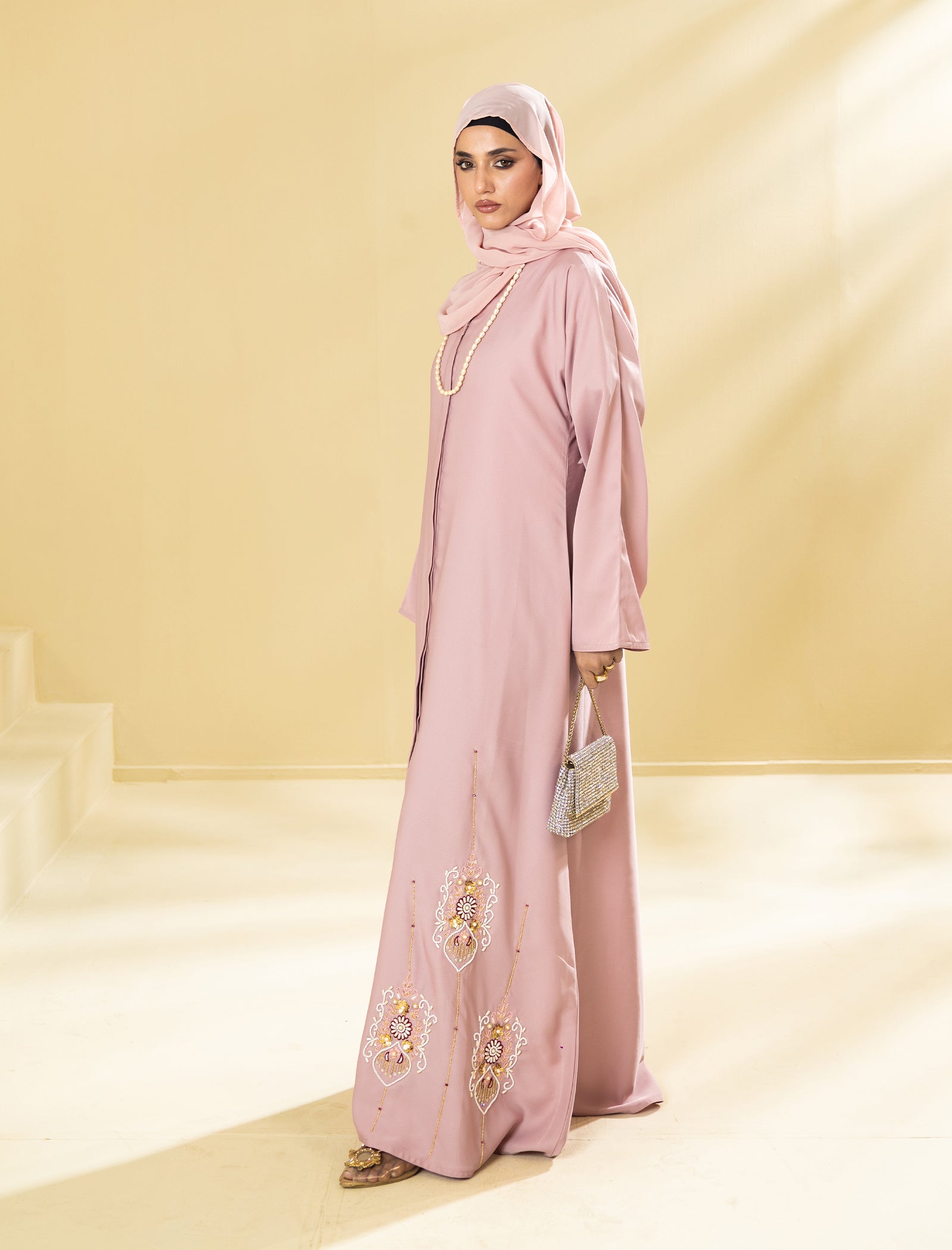 PINK SERENITY ABAYA