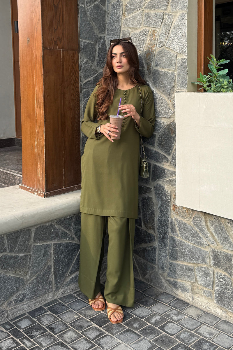 Green Georgette 2-Piece Kurti Set – Traditional Charm & Elegant Comfort