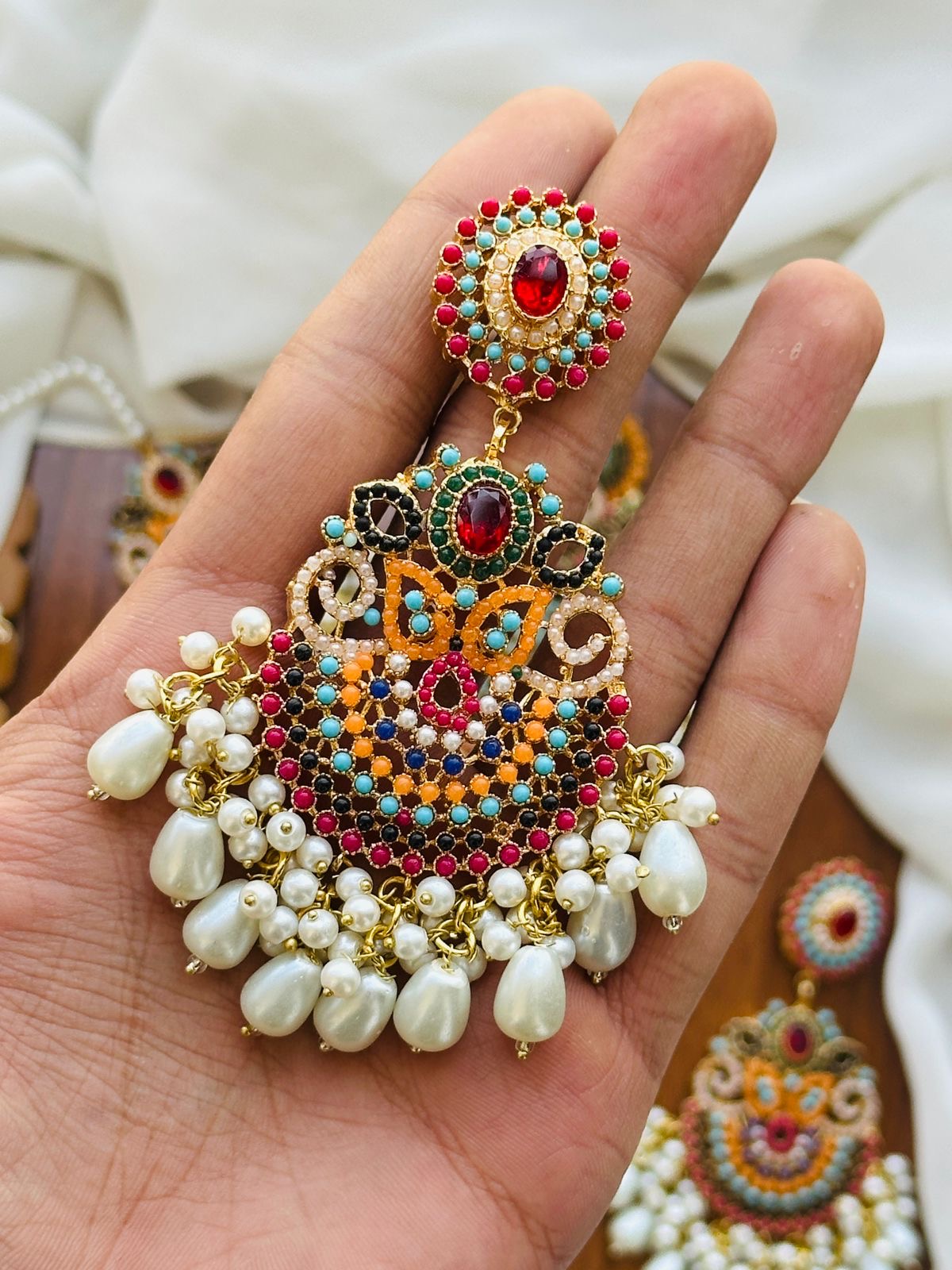 Casting Noratan Bridal Set – Multi-Color Elegance