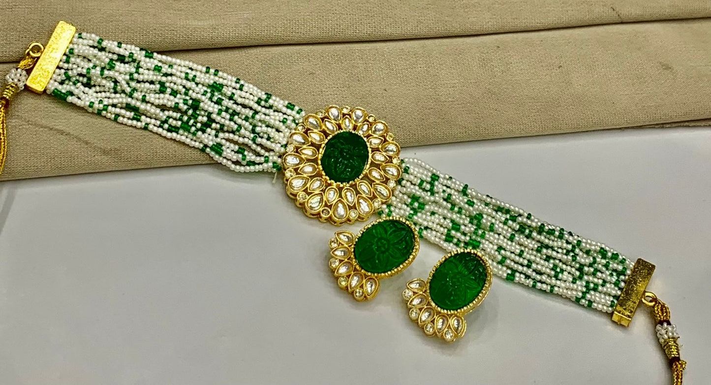 Elegant Choker Jewellery Set