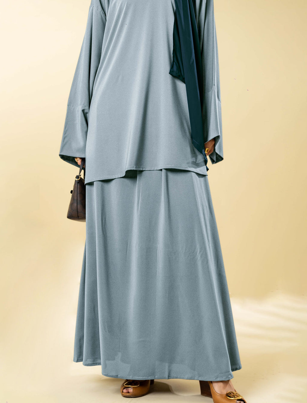 CO-ORD SET– ICE BLUE Abaya