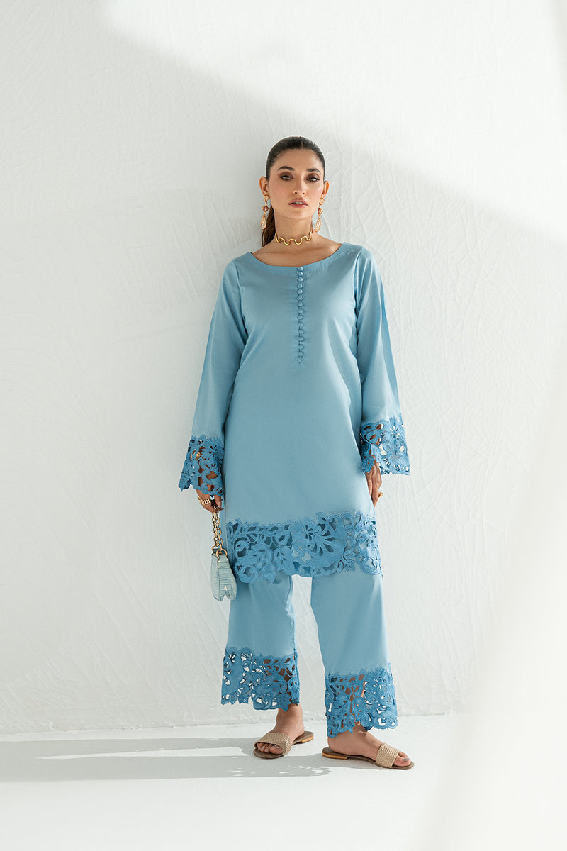 Blue 2-Piece Embroidered Lawn Kurti Set – Effortless Elegance