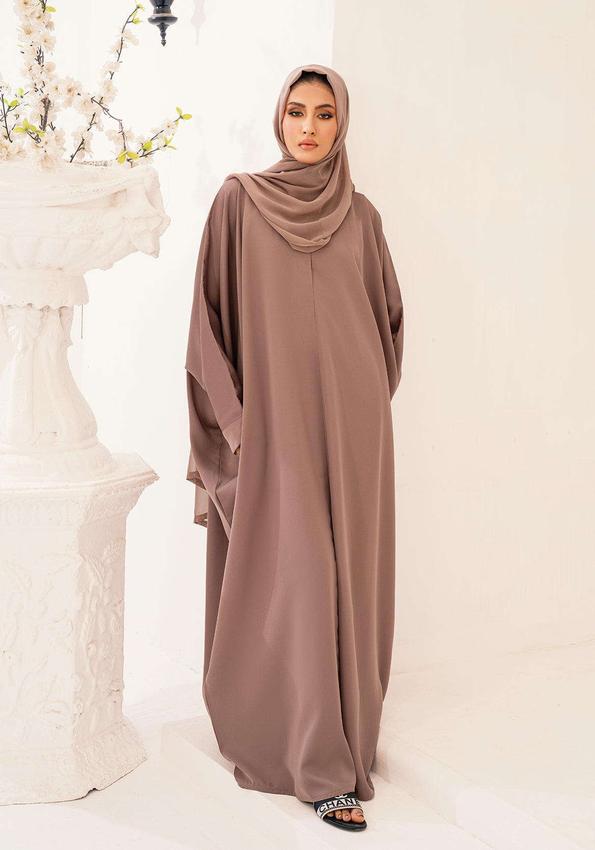 DHIA BASIC ABAYA- COFFEE