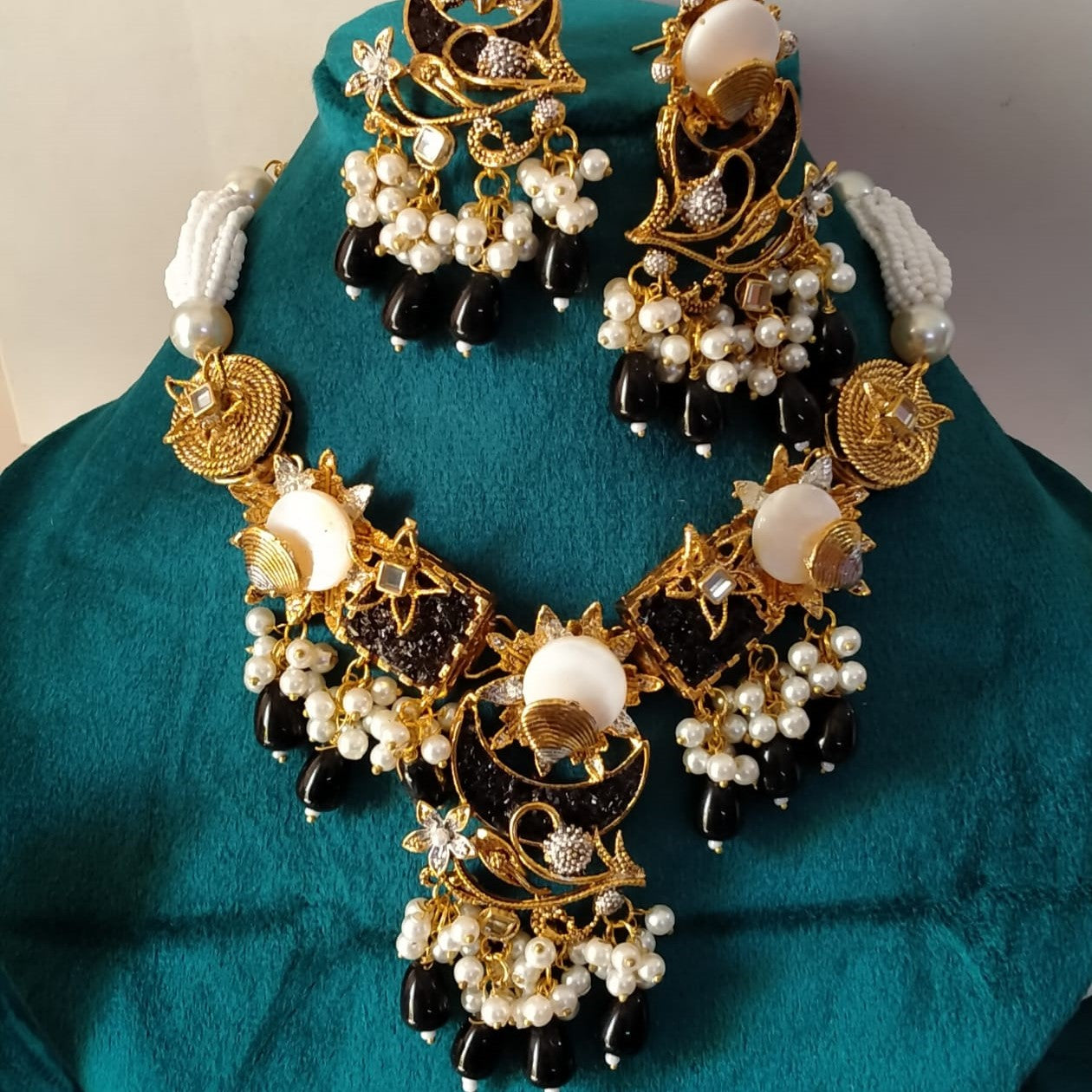 Egyptain Crystal Sets