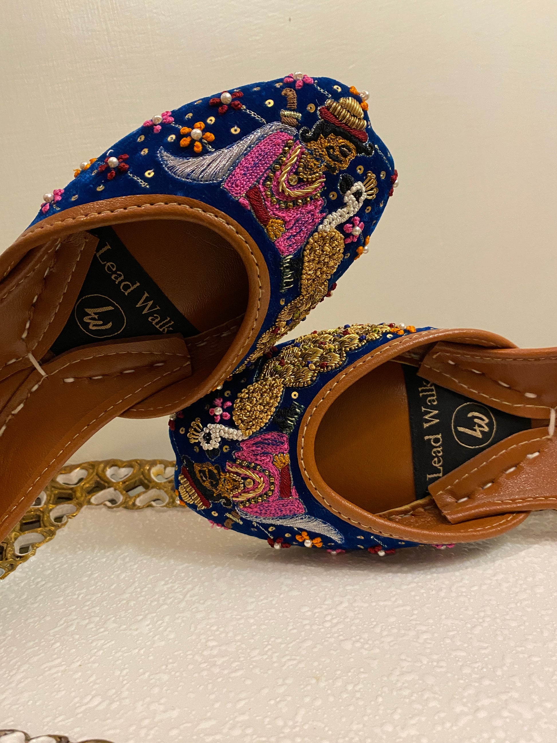 Mughlia – Regal Silk Embellished Potli / Clutch