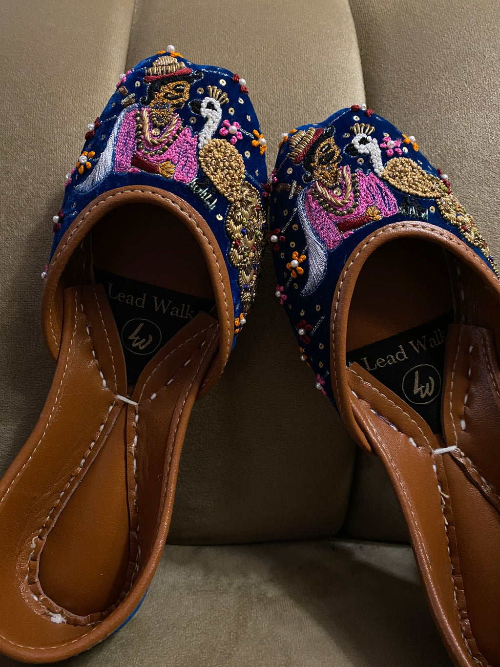 Mughlia – Regal Silk Embellished Potli / Clutch