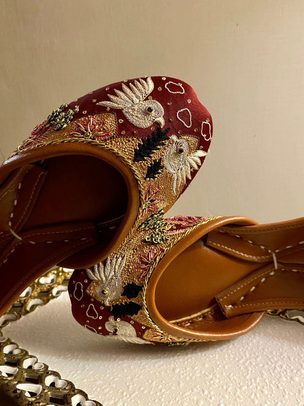 VASL – Maroon Silk Jutti with Pastel Resham & Gold Zardozi Embroidery
