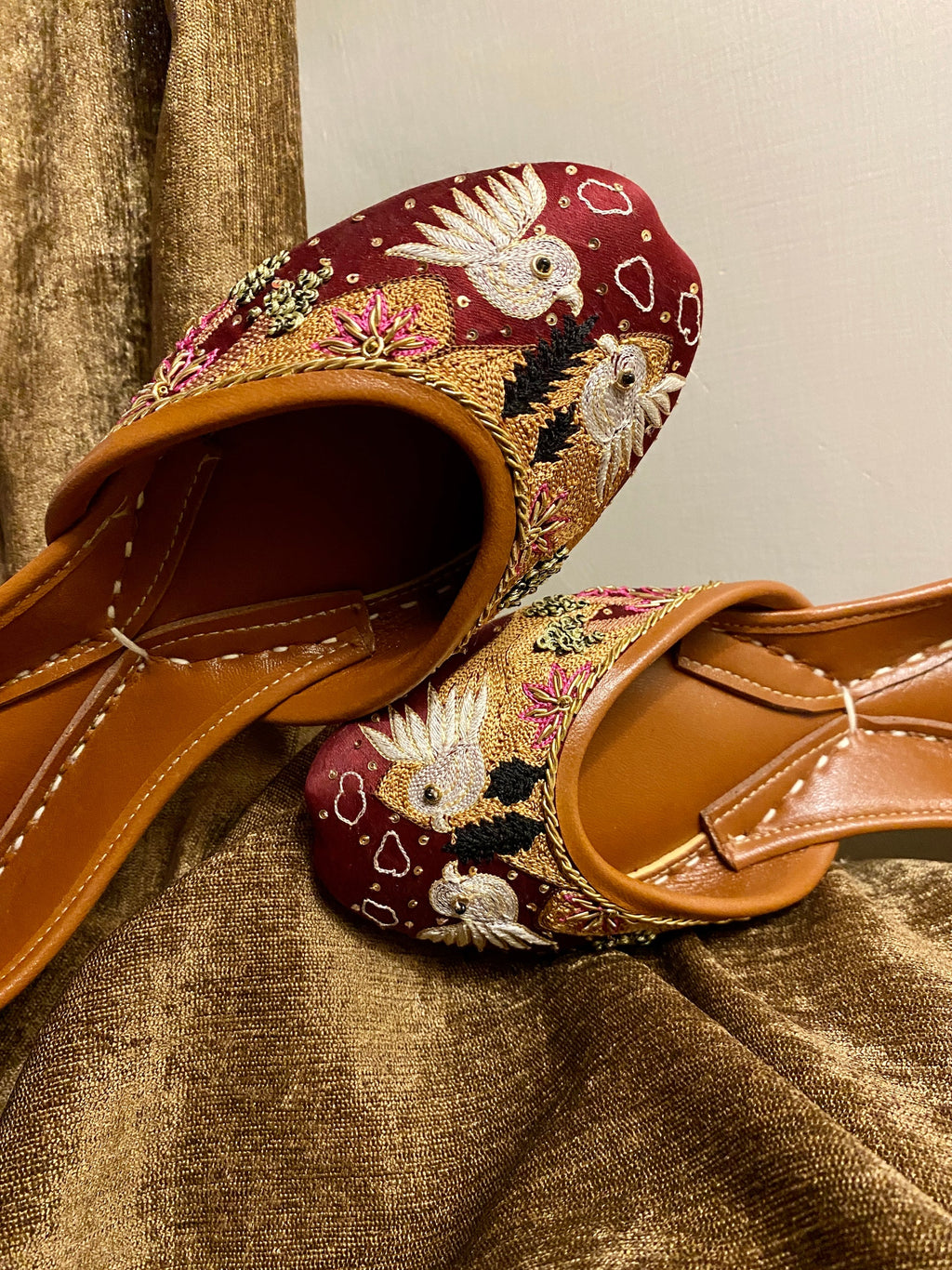 VASL – Maroon Silk Jutti with Pastel Resham & Gold Zardozi Embroidery