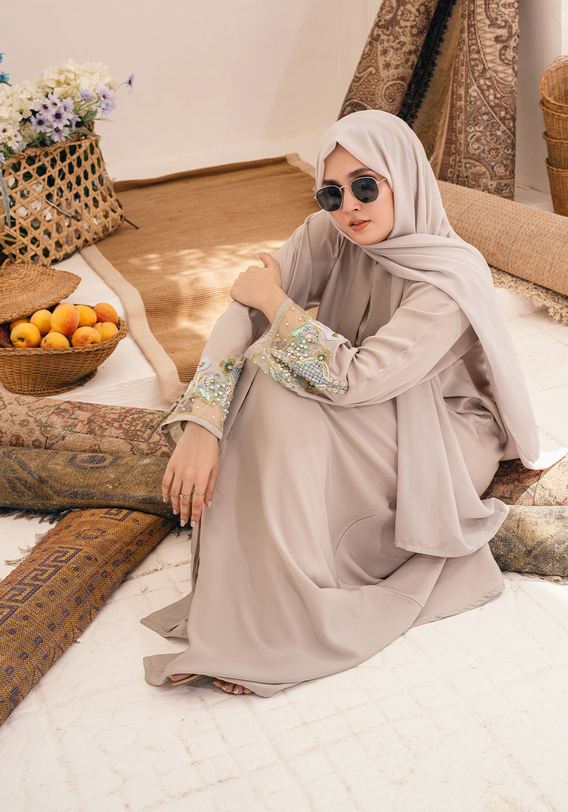 MUNTAZAH EMBELLISHED ABAYA- CREAM WHITE