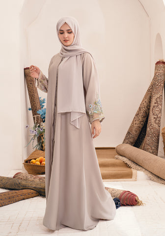 MUNTAZAH EMBELLISHED ABAYA- CREAM WHITE