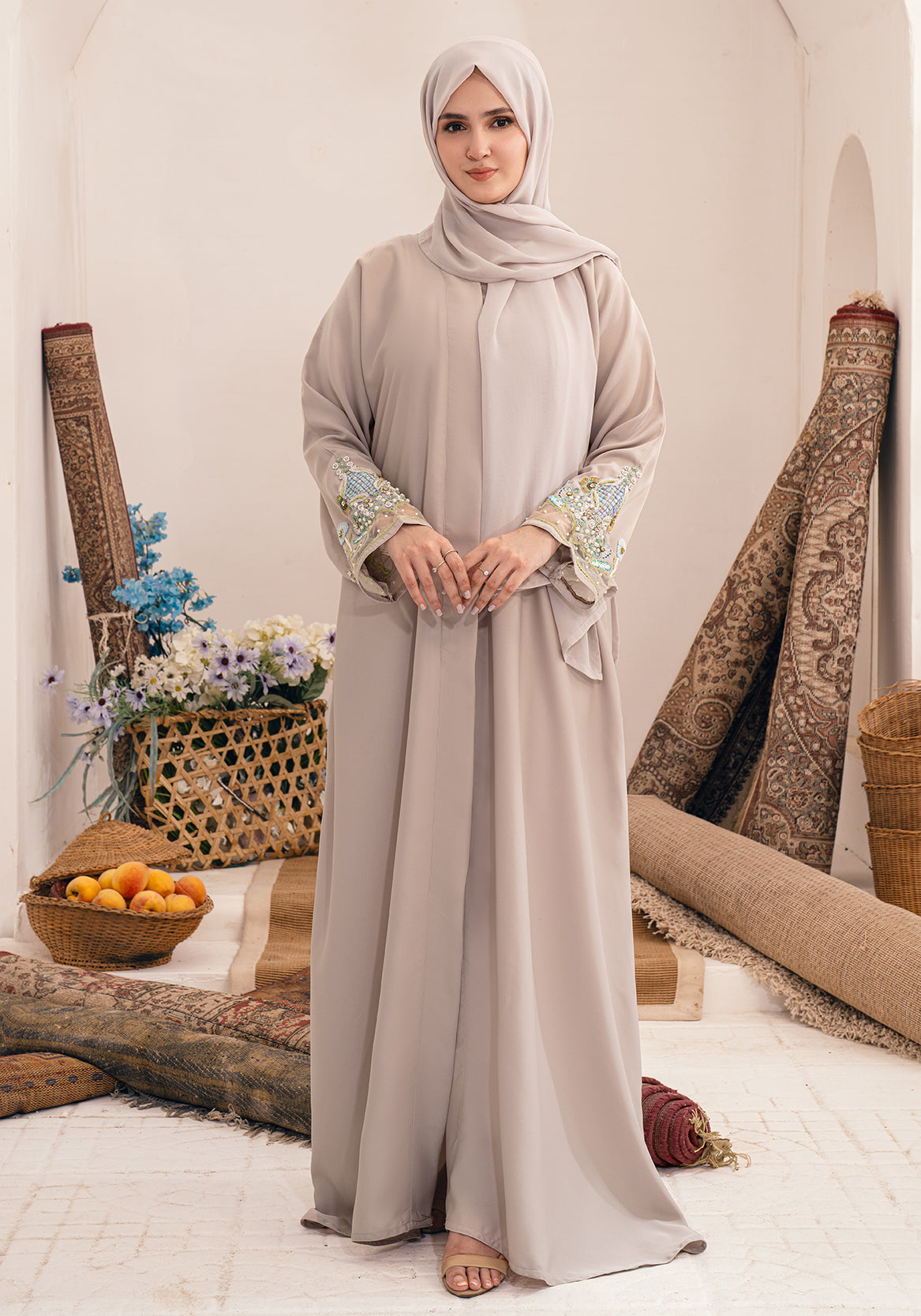 MUNTAZAH EMBELLISHED ABAYA- CREAM WHITE