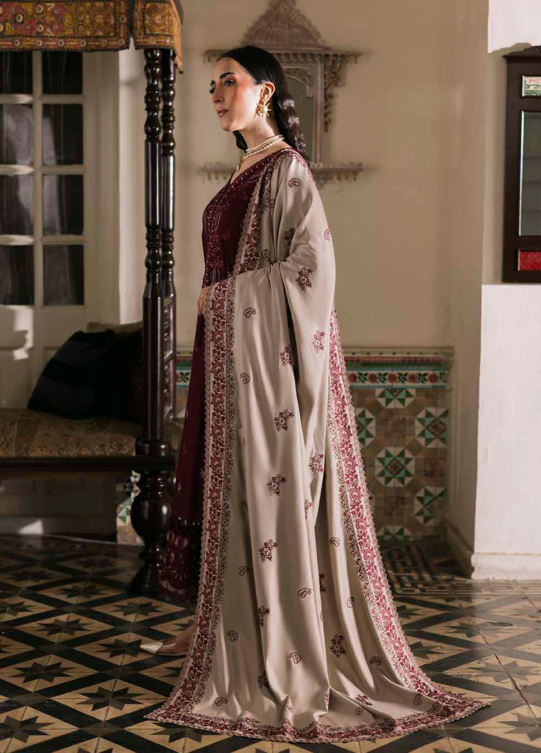 Nureh Stitched Winter Linen Printed Suits 3 Piece