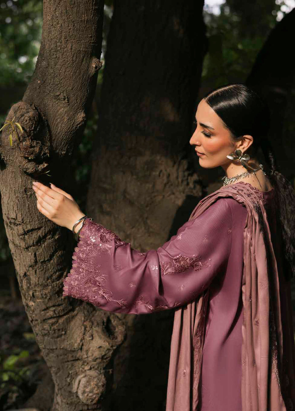 Nureh Exclusive Stitched Winter  3 Piece