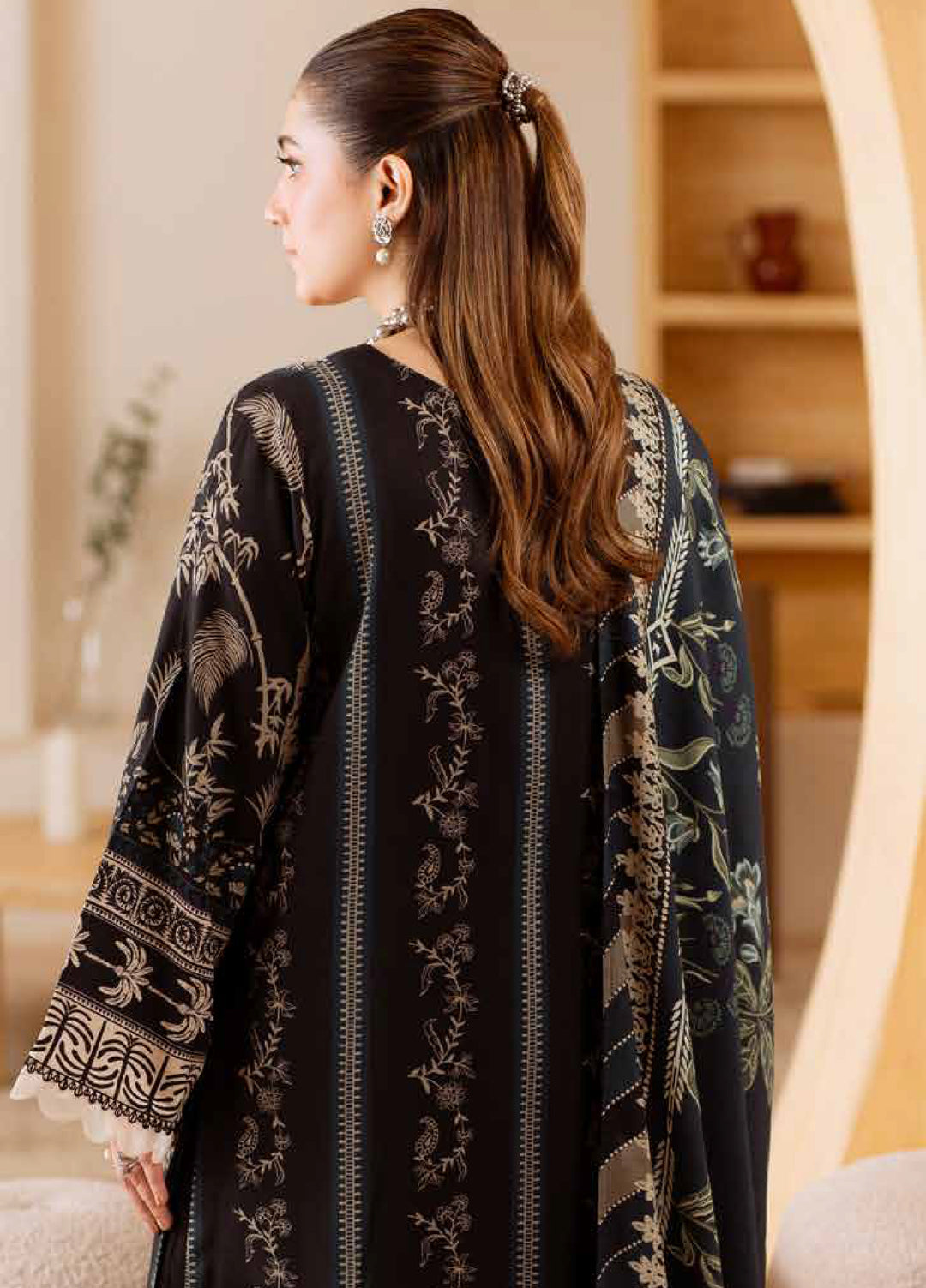 Signature Prints by Nureh Printed Marina with wool shawl Suits 3 Piece