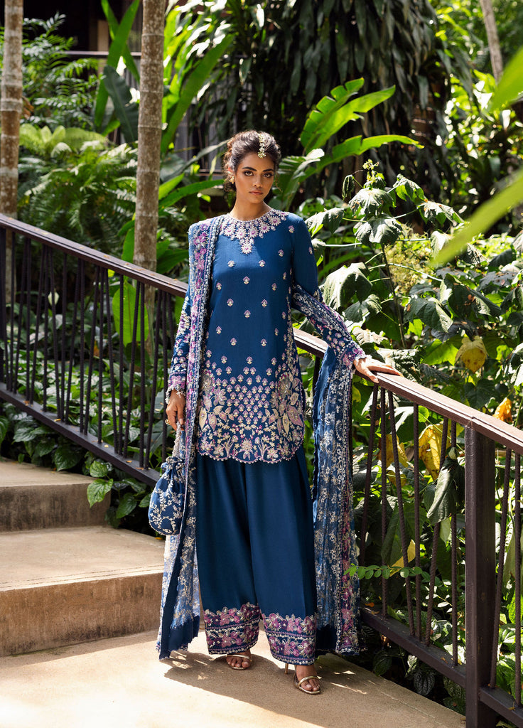 Saira Rizwan  Raw Silk Embroidered Suits 3 Piece