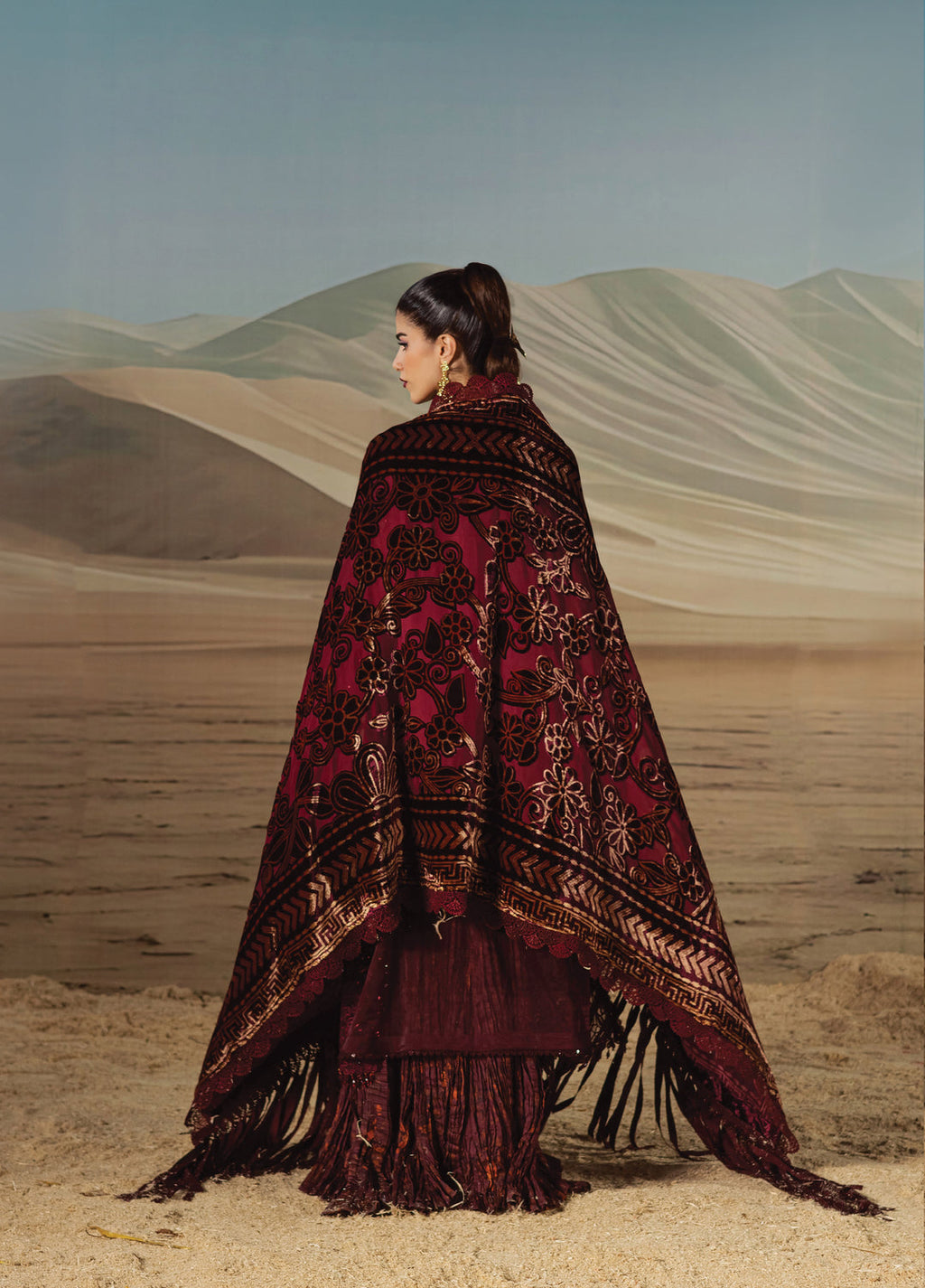 Amelia by Mahnur Luxury Organza Embroidered 3 Piece Suits