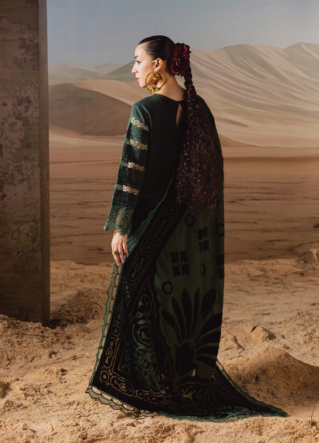 Amelia by MahnurLuxury Cotrai Embroidered 3 Piece Suits