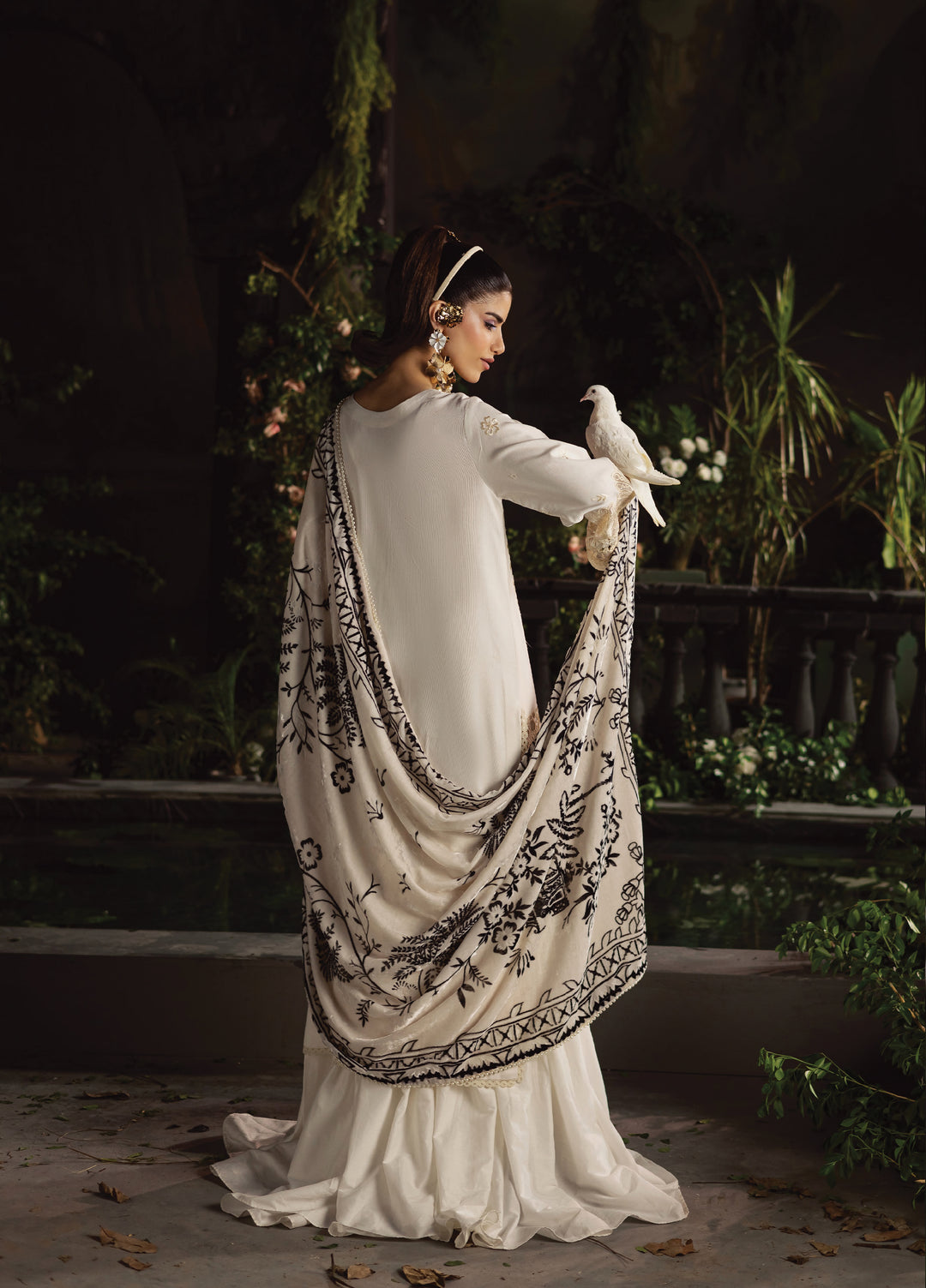 Amelia by Mahnur  Luxury Cotrai Embroidered 3 Piece Suits