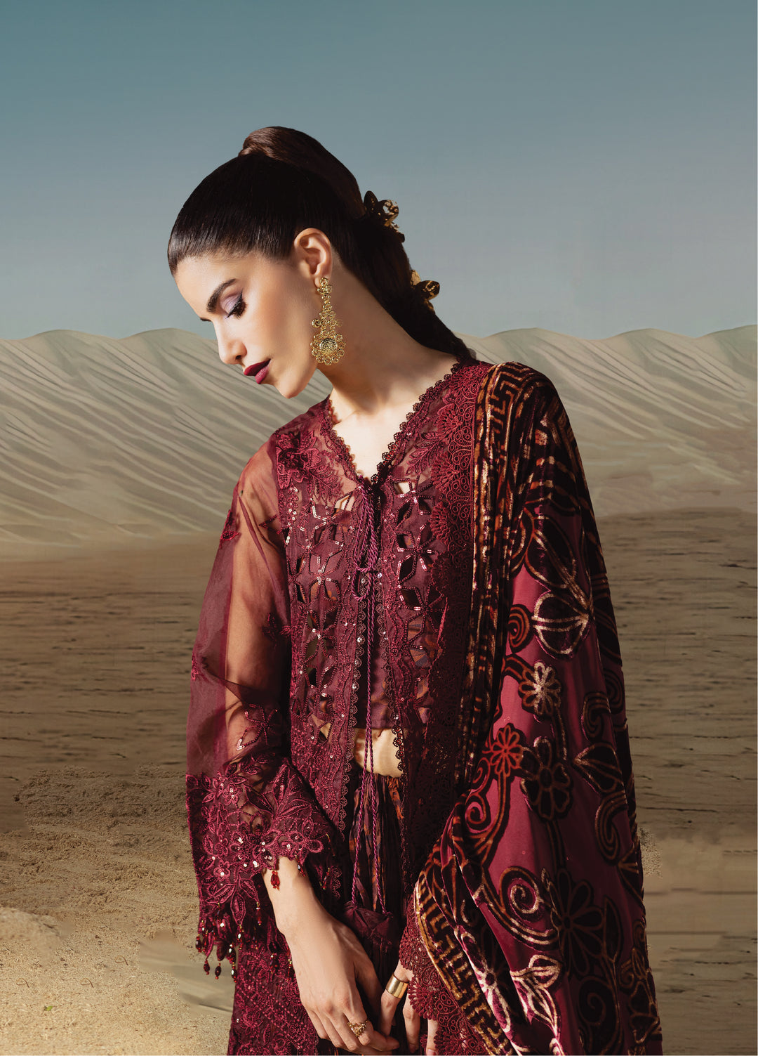 Amelia by Mahnur Luxury Organza Embroidered 3 Piece Suits