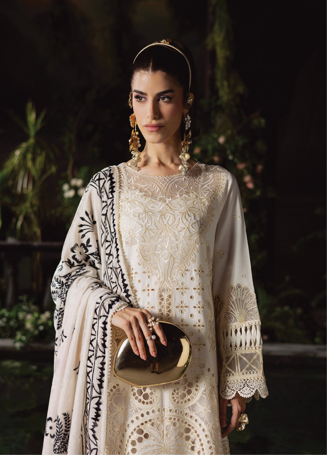 Amelia by Mahnur  Luxury Cotrai Embroidered 3 Piece Suits