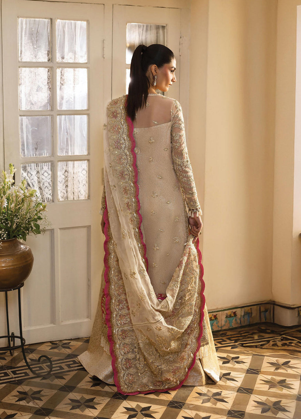 Dastangoi by Afrozeh Stitched Formal Embroidered Organza 3 Piece.