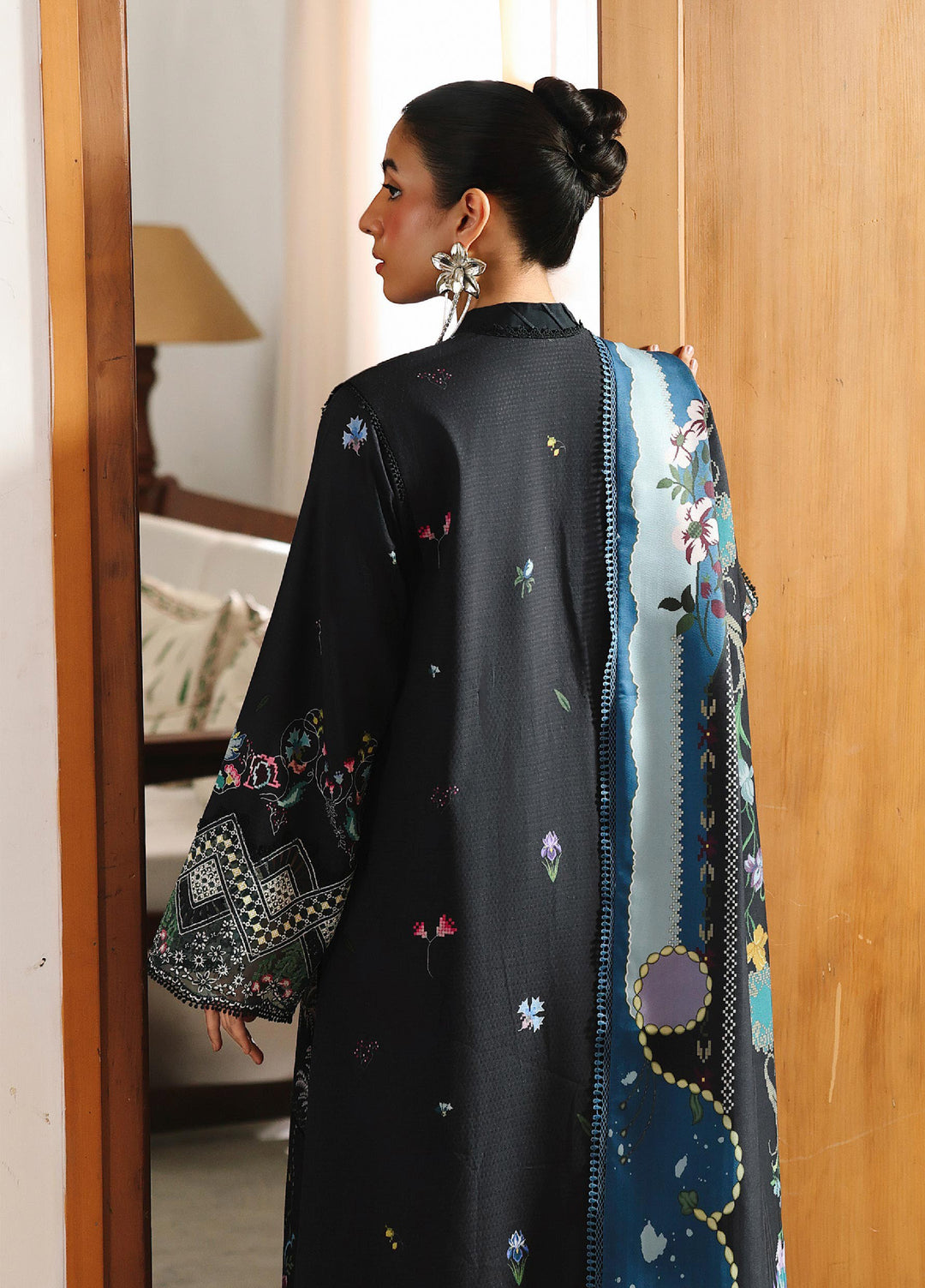 Qprints By Qalamkar  Linen Printed 3 Piece Suits