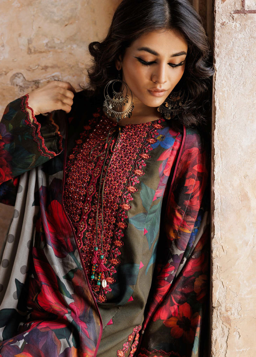 Combination by Charizma Printed 3 Piece Suits