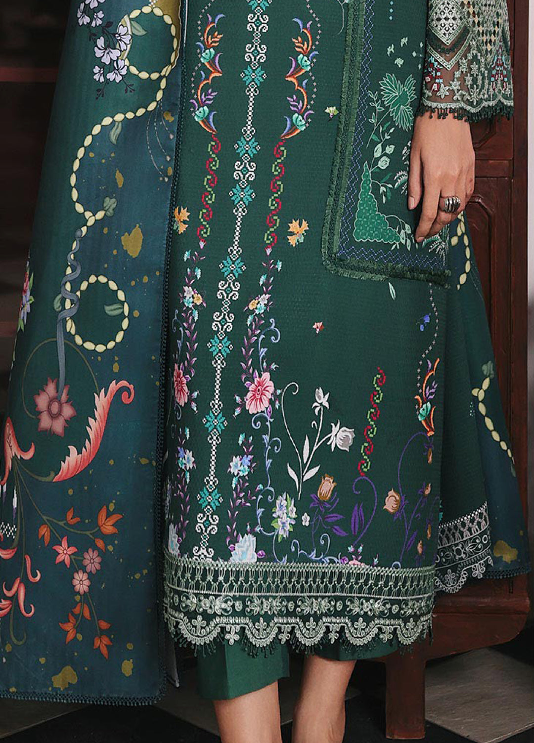 Qprints By Qalamkar Linen Printed 3 Piece Suits
