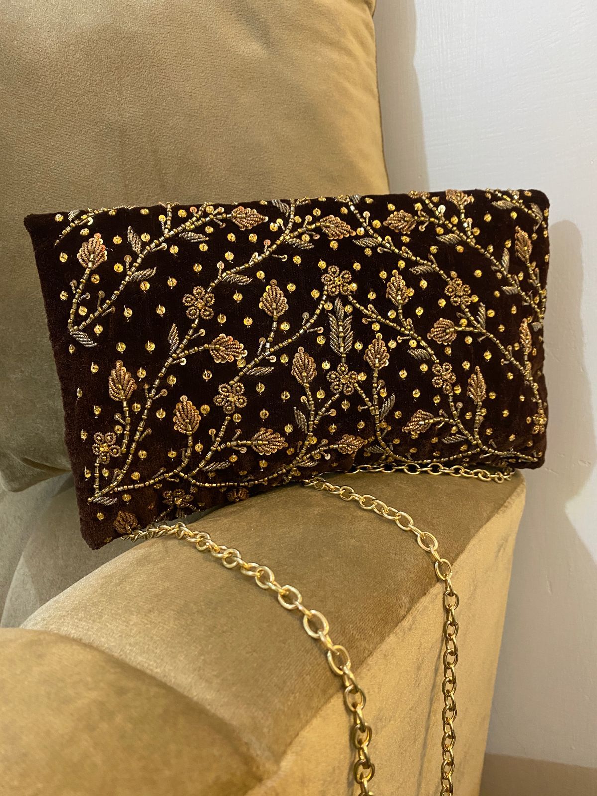 Noorah Purse – Handcrafted Velvet Potli with Zari & Dabka Embellishments