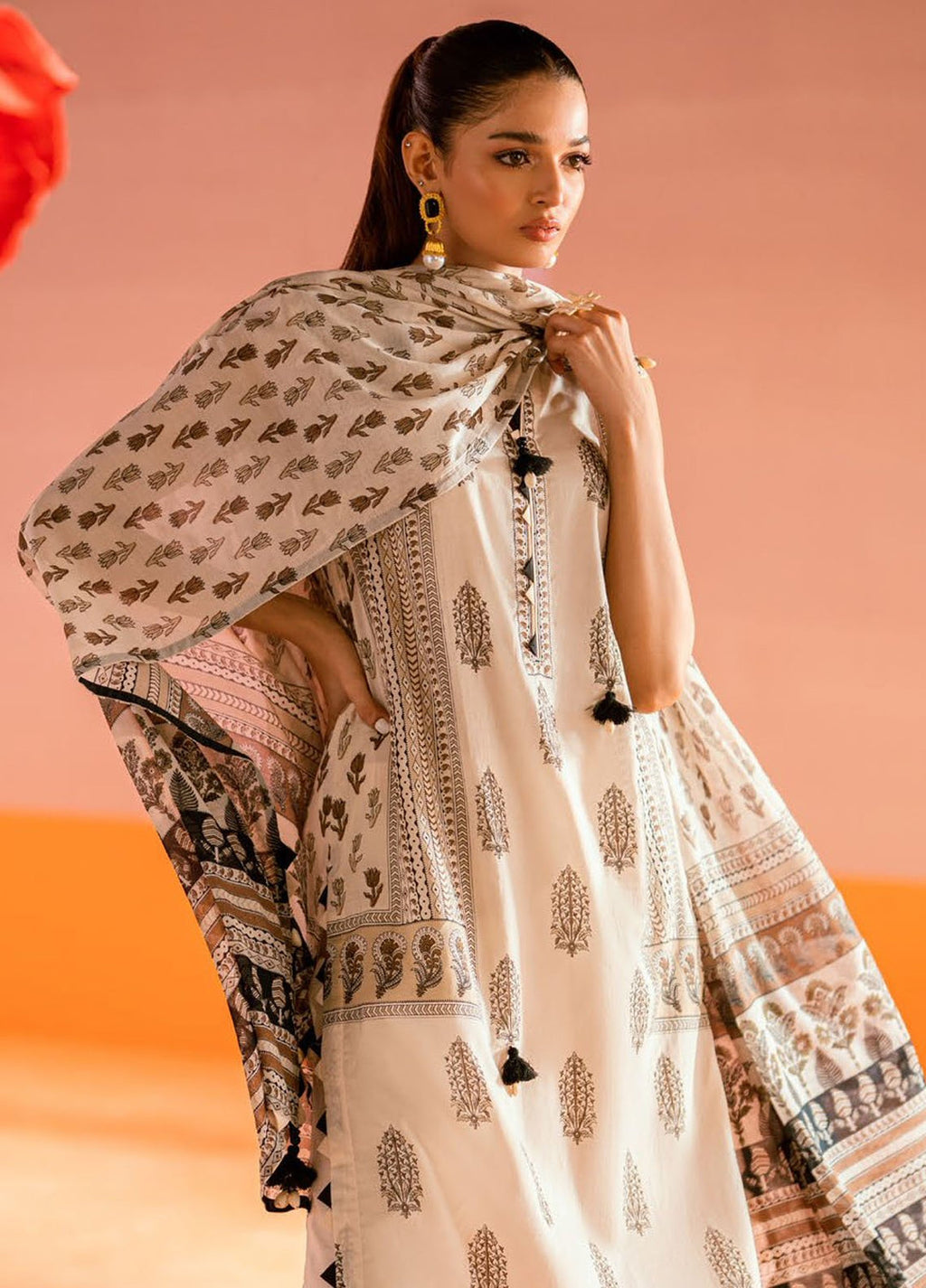 Gul Ahmed Printed Lawn