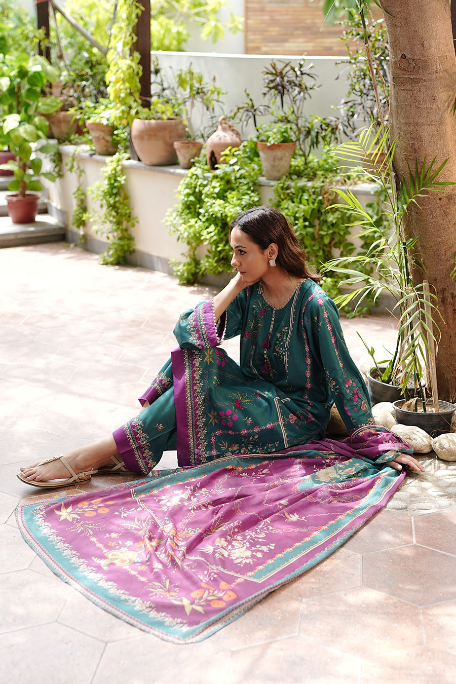 EMERALD WHISPER Stitched 3 pcs