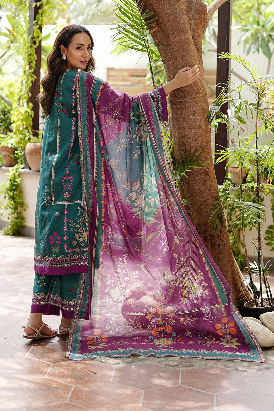 EMERALD WHISPER Stitched 3 pcs